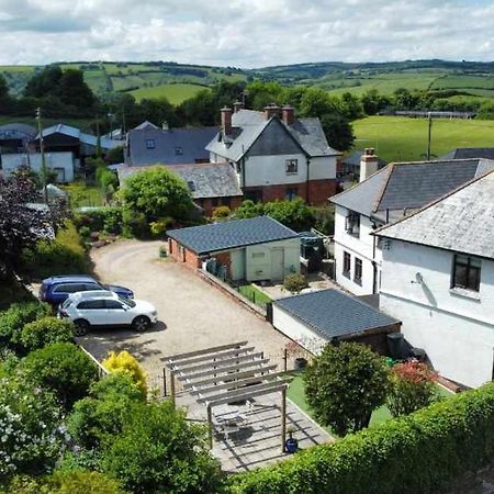 Exmoor House Bed & Breakfast Wheddon Cross Ngoại thất bức ảnh